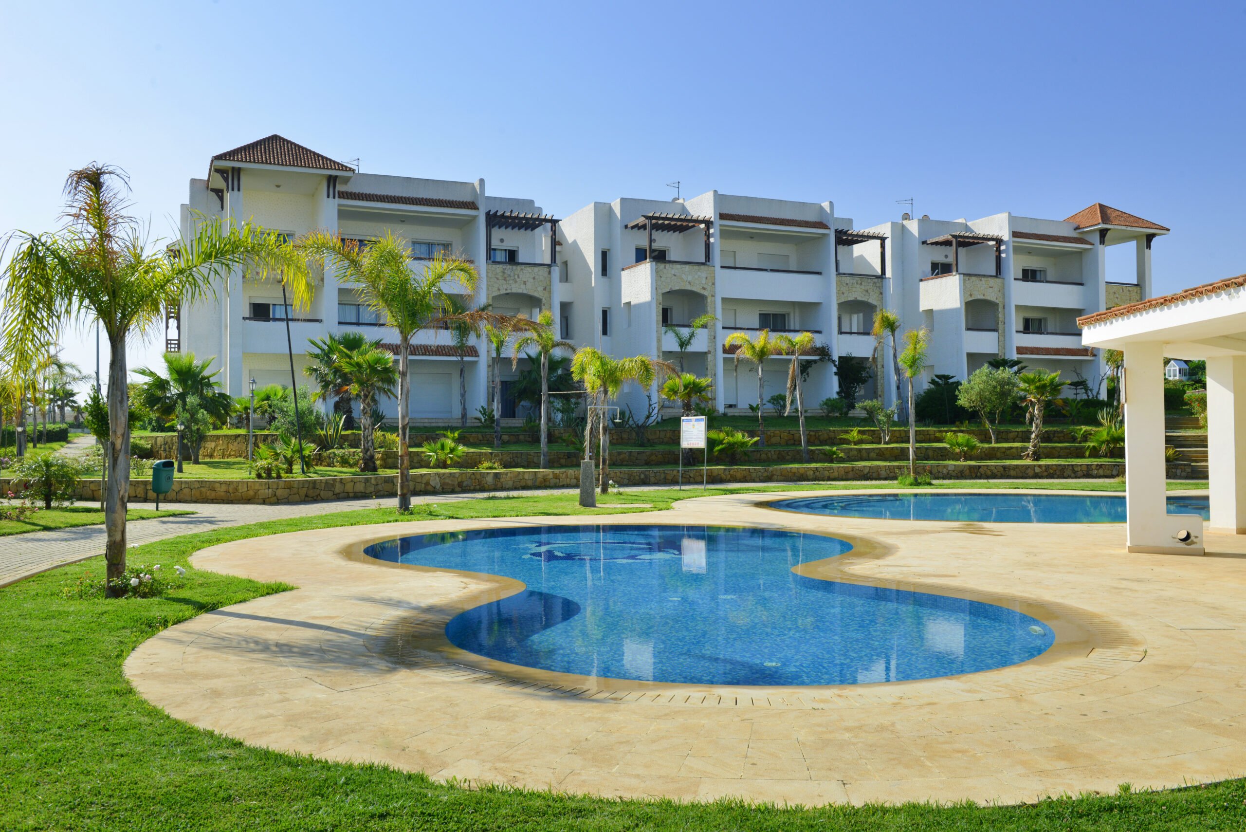 Piscines à asilah marina golf